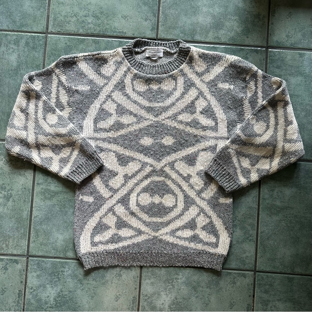 VTG 70s 80s White & Gray Chunky Knit Novelty Sweater